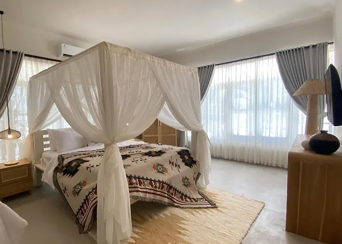 El Nis - - 4 Bedroom - 4 Bathroom - Luxury