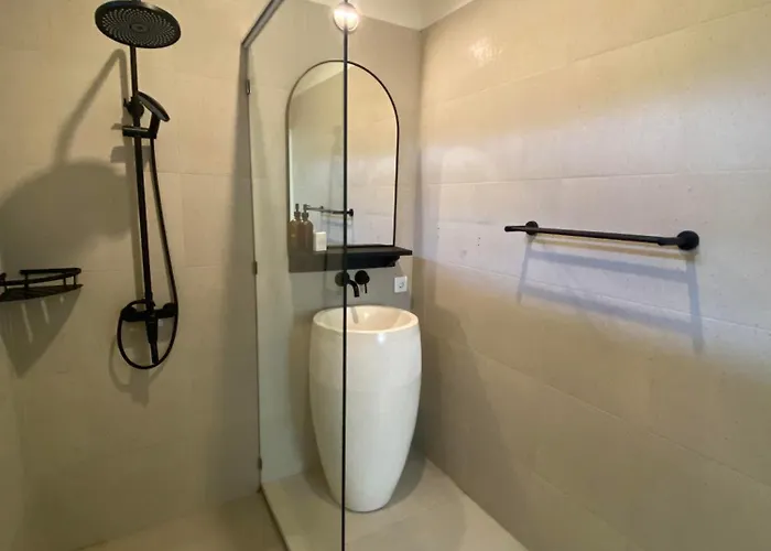 El Nis - - 4 Bedroom - 4 Bathroom - Luxury Villa