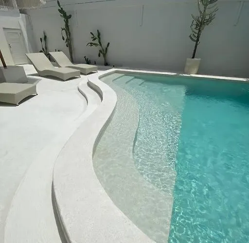 El Nis - - 4 Bedroom - 4 Bathroom - Luxury Villa Legian (Bali)
