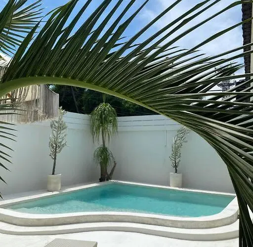 El Nis - - 4 Bedroom - 4 Bathroom - Luxury Legian (Bali)